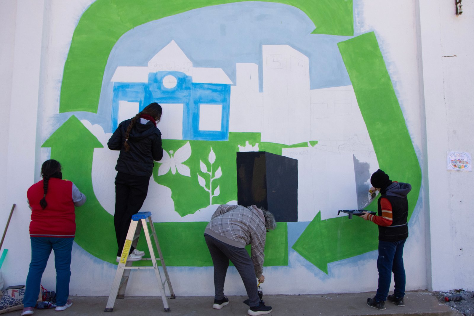 Arte y conciencia ambiental: un mural invita a cuidar el entorno que compartimos