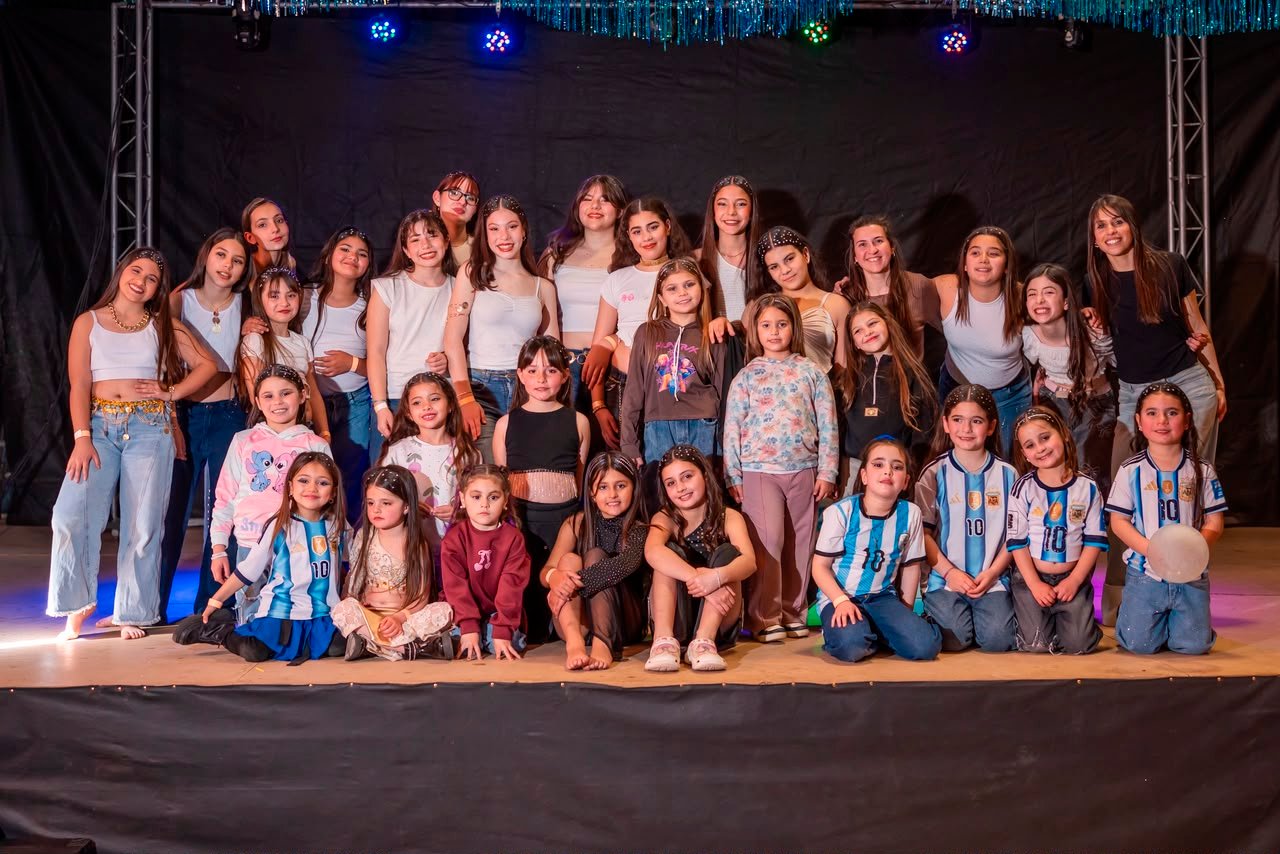 Diez años de Danzas Amaal: una década promoviendo la cultura y el talento en Santiago Temple