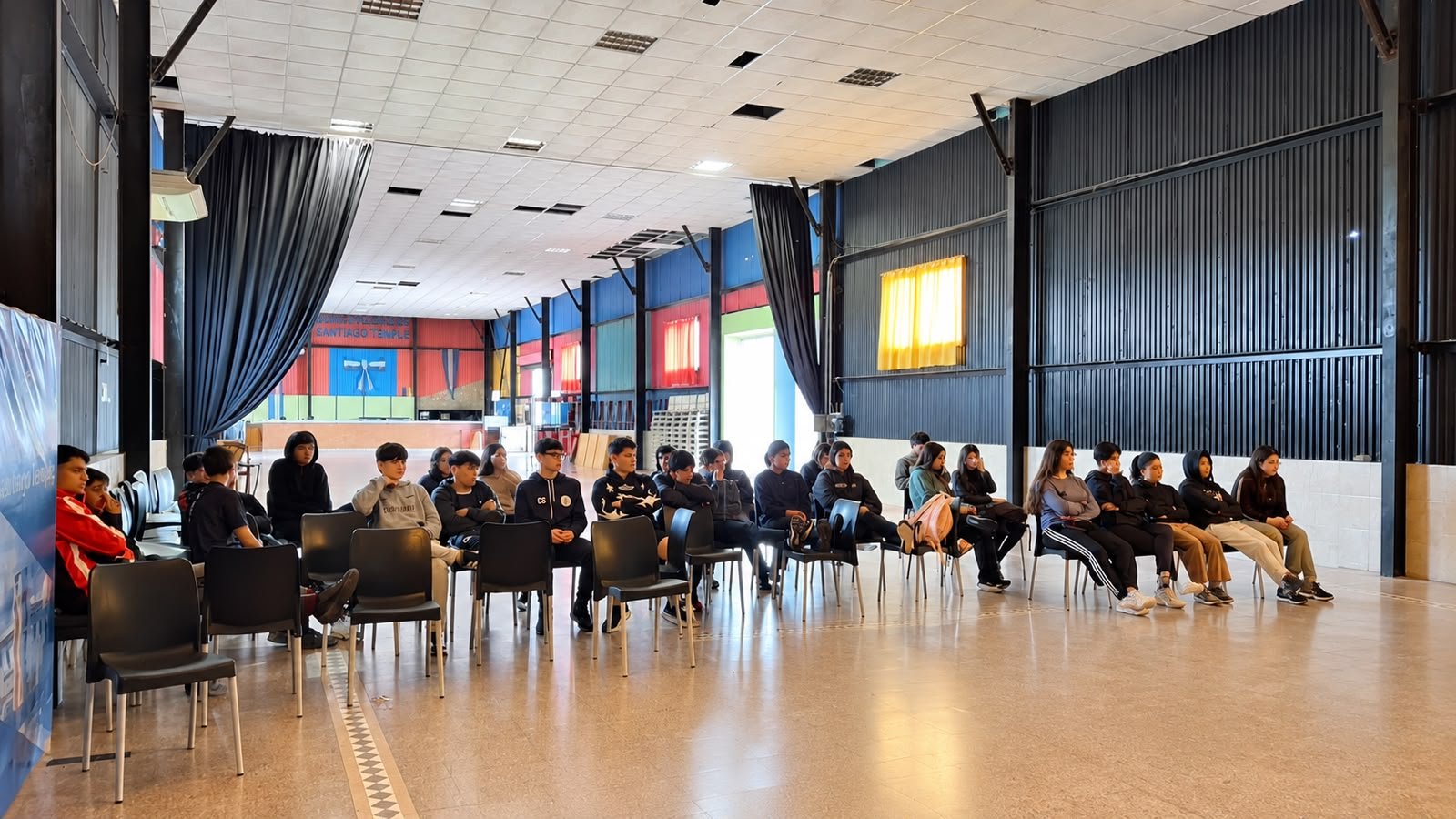 Estudiantes del IES Santiago Temple participaron de una charla sobre alimentación saludable